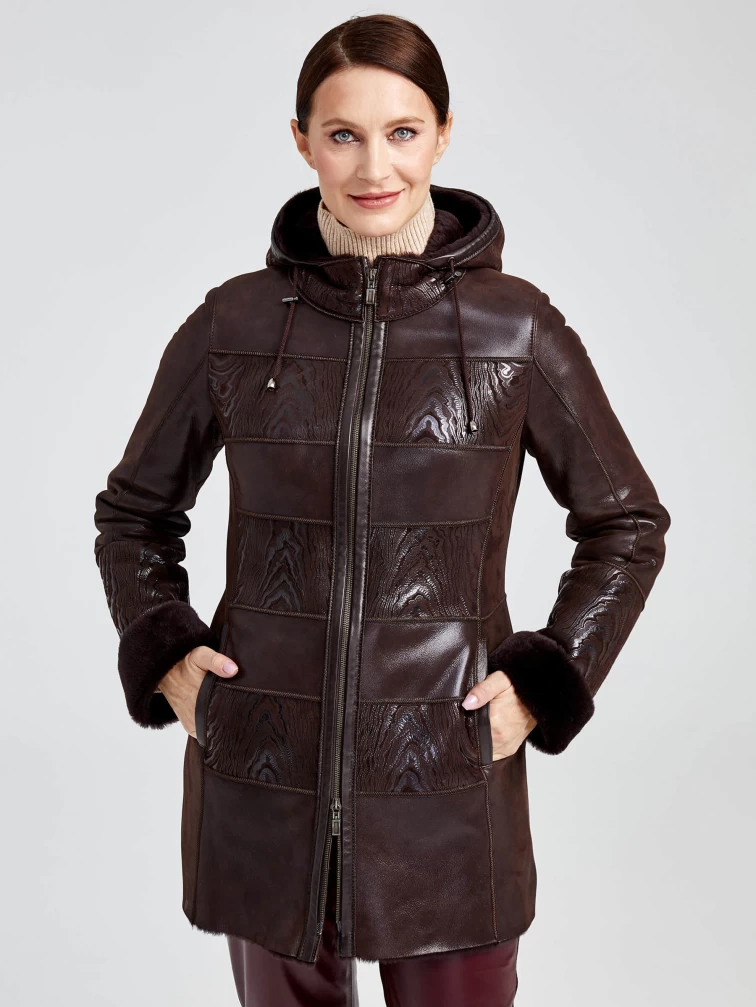 Короткая женская комбинированная дубленка с капюшоном 268, коричневая, размер 42, артикул 62360-0