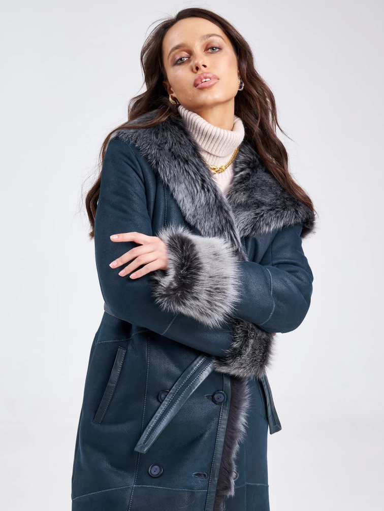 Двубортная женская дубленка из тосканы с капюшоном премиум класса 134, синяя, размер 44, артикул 62850-1
