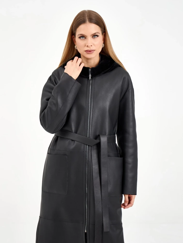 Длинная женская дубленка с капюшоном 2071, черная, размер 50, артикул 65060-0