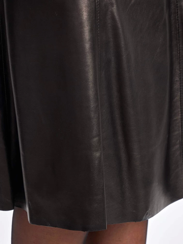 Расклешенная кожаная юбка 04, черная, размер 52, артикул 85970-2