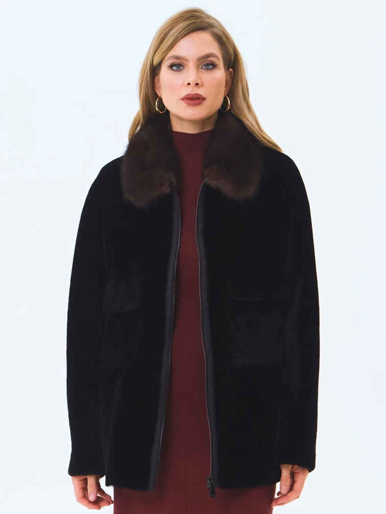 Шуба женская из астрагана  с воротником куницей 2063, черная, размер 46, артикул 64650-4