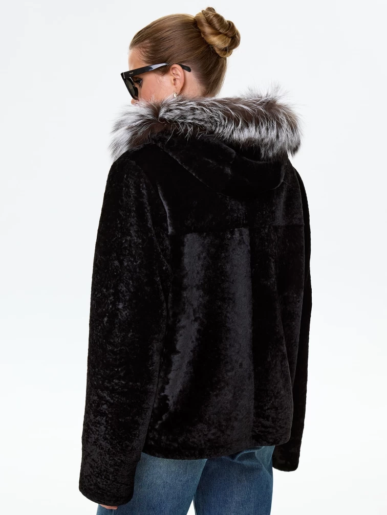 Короткая дубленка из астрагана с капюшоном и мехом песца для женщин 50мех, черная, размер 46, артикул 17570-7