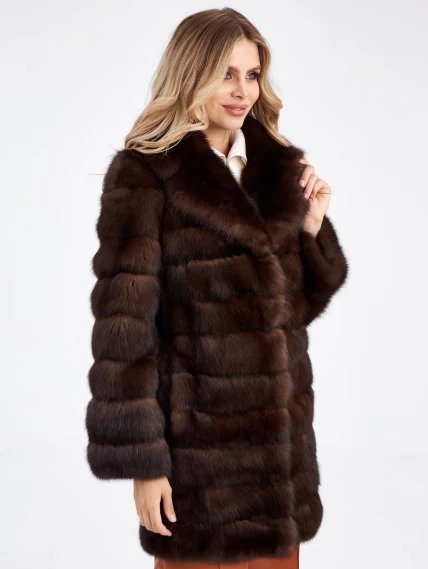 Поперечная женская соболиная шуба премиум класса 2а, темно-коричневая, размер 44, артикул 33690-3