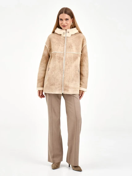 Короткая женская дубленка с капюшоном 2075, бежевая, размер 46, артикул 65230-5