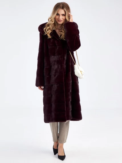 Длинная поперечная шуба из меха норки с капюшоном для женщин 2а(к), бордовая, размер 52, артикул 33850-6