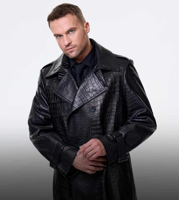 Плащи мужские