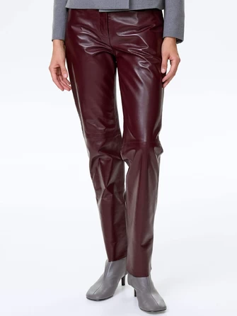 Бордовые зауженные кожаные женские брюки 02-1